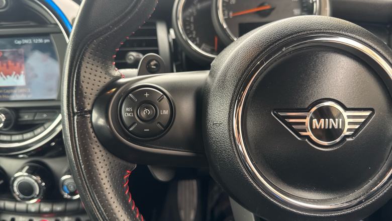 MINI Hatchback 2.0 Cooper S Sport II 5dr Auto Petrol Hatchback